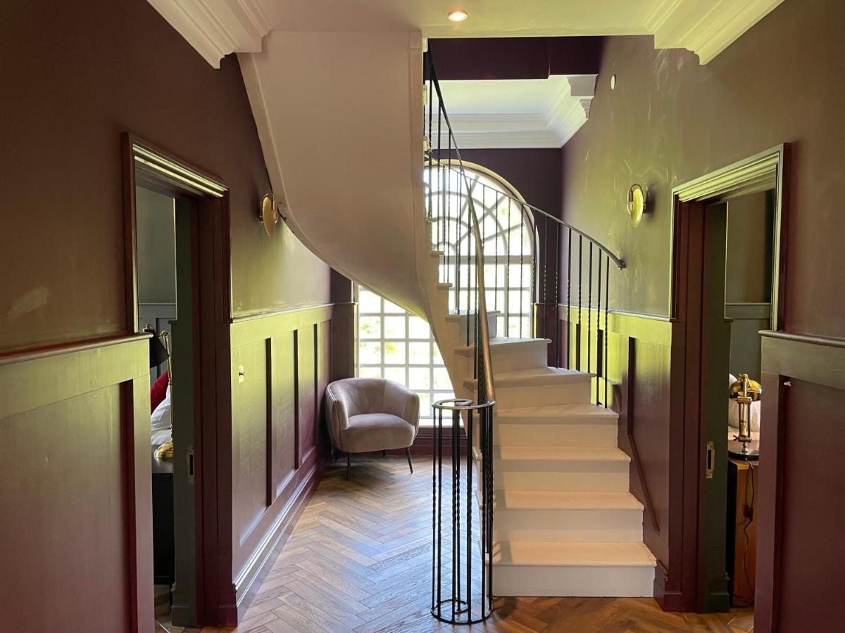 Eastwood Observatory: 12 Bedrooms, Swimming Pool And Tennis Court Hailsham Extérieur photo