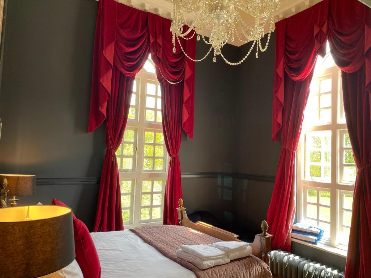 Eastwood Observatory: 12 Bedrooms, Swimming Pool And Tennis Court Hailsham Extérieur photo