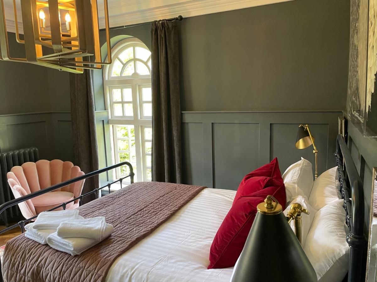 Eastwood Observatory: 12 Bedrooms, Swimming Pool And Tennis Court Hailsham Extérieur photo