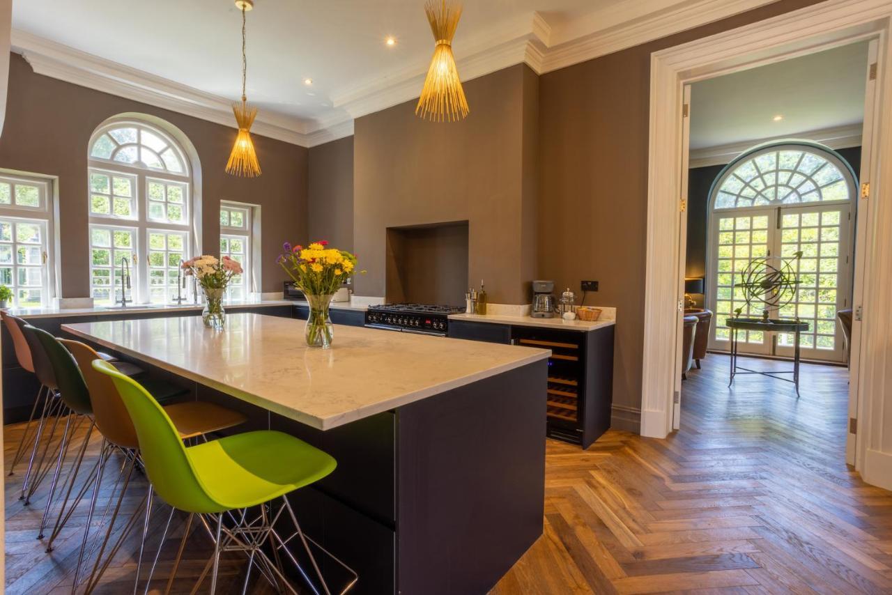 Eastwood Observatory: 12 Bedrooms, Swimming Pool And Tennis Court Hailsham Extérieur photo